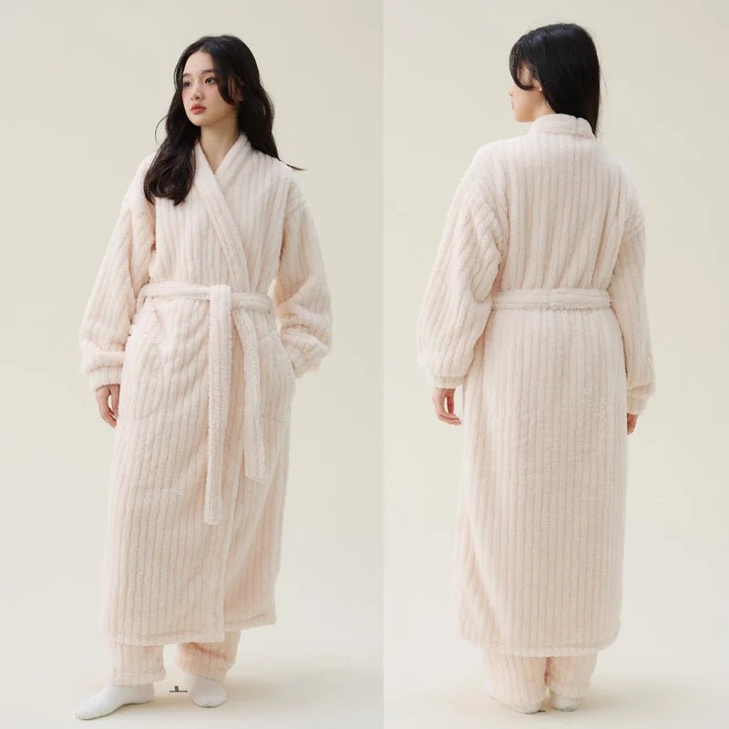 SaneShoppe - Luxurious Winter Plaid Robe Set - Women's Coral Fleece Home Clothes